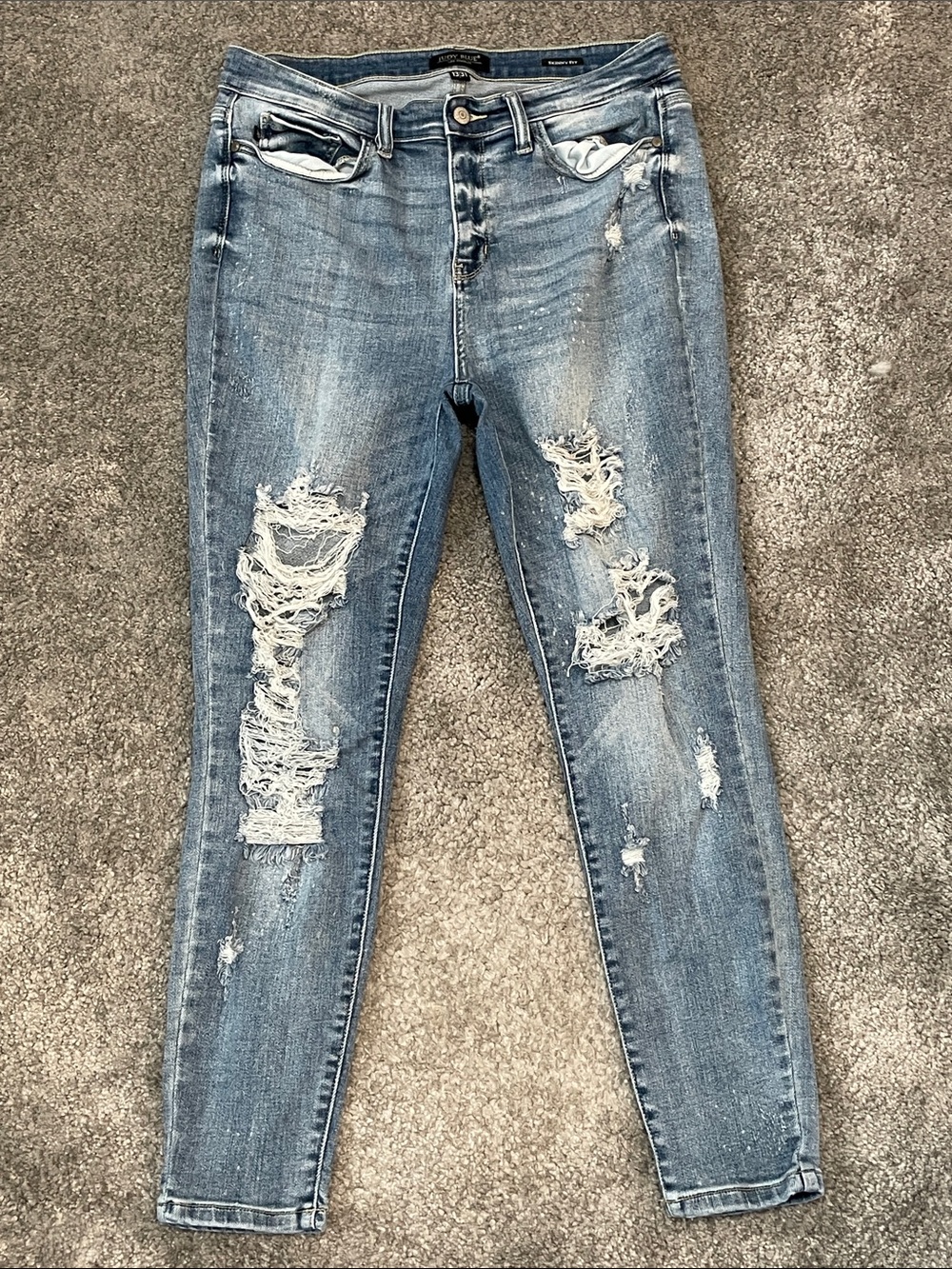 VGC Judy Blue Skinny Fit Distressed Jeans - Size 13/31